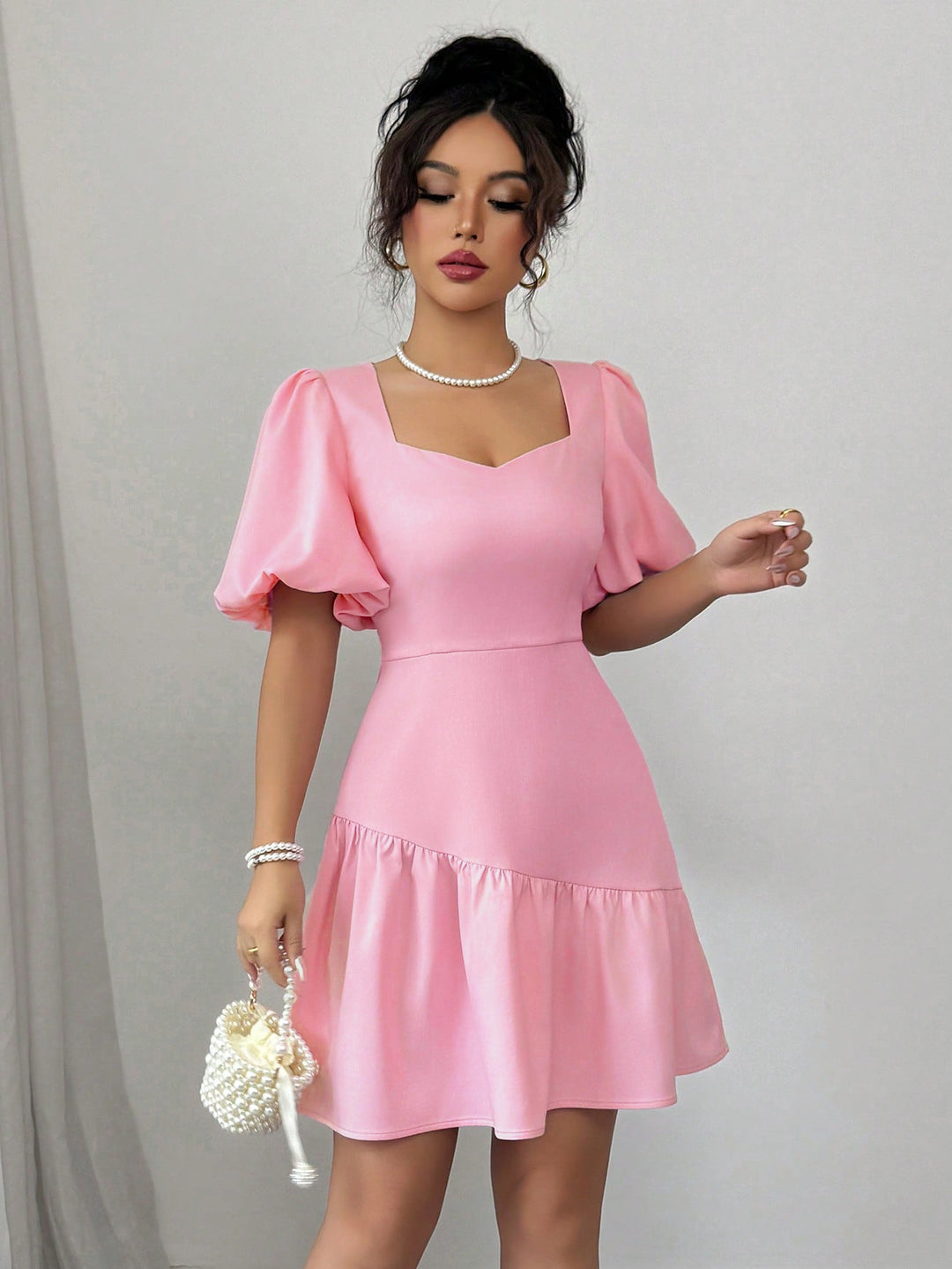 Pink Puff Sleeve Sweetheart Neck Dress