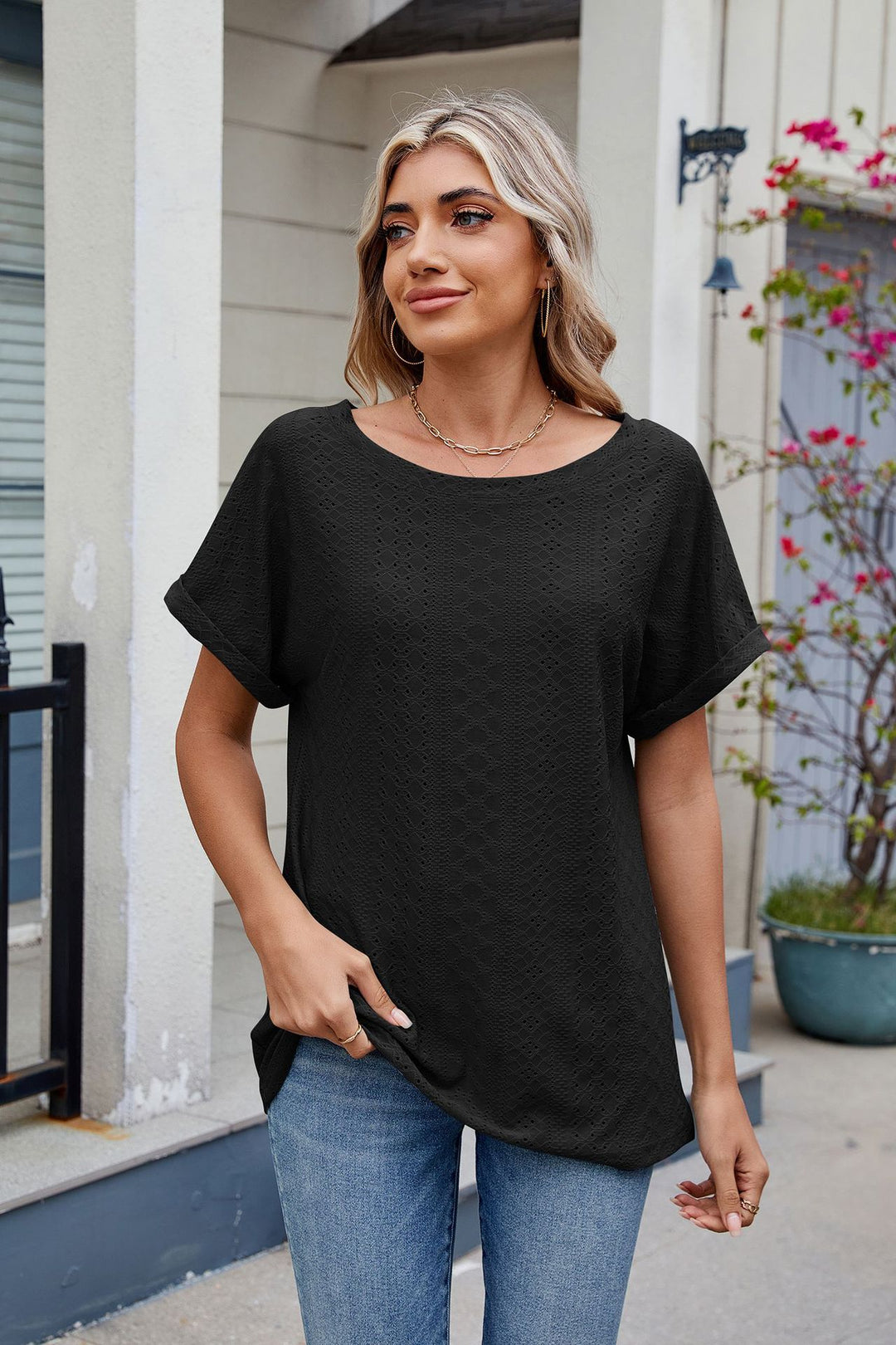 Black Short Sleeve Round Neck Top
