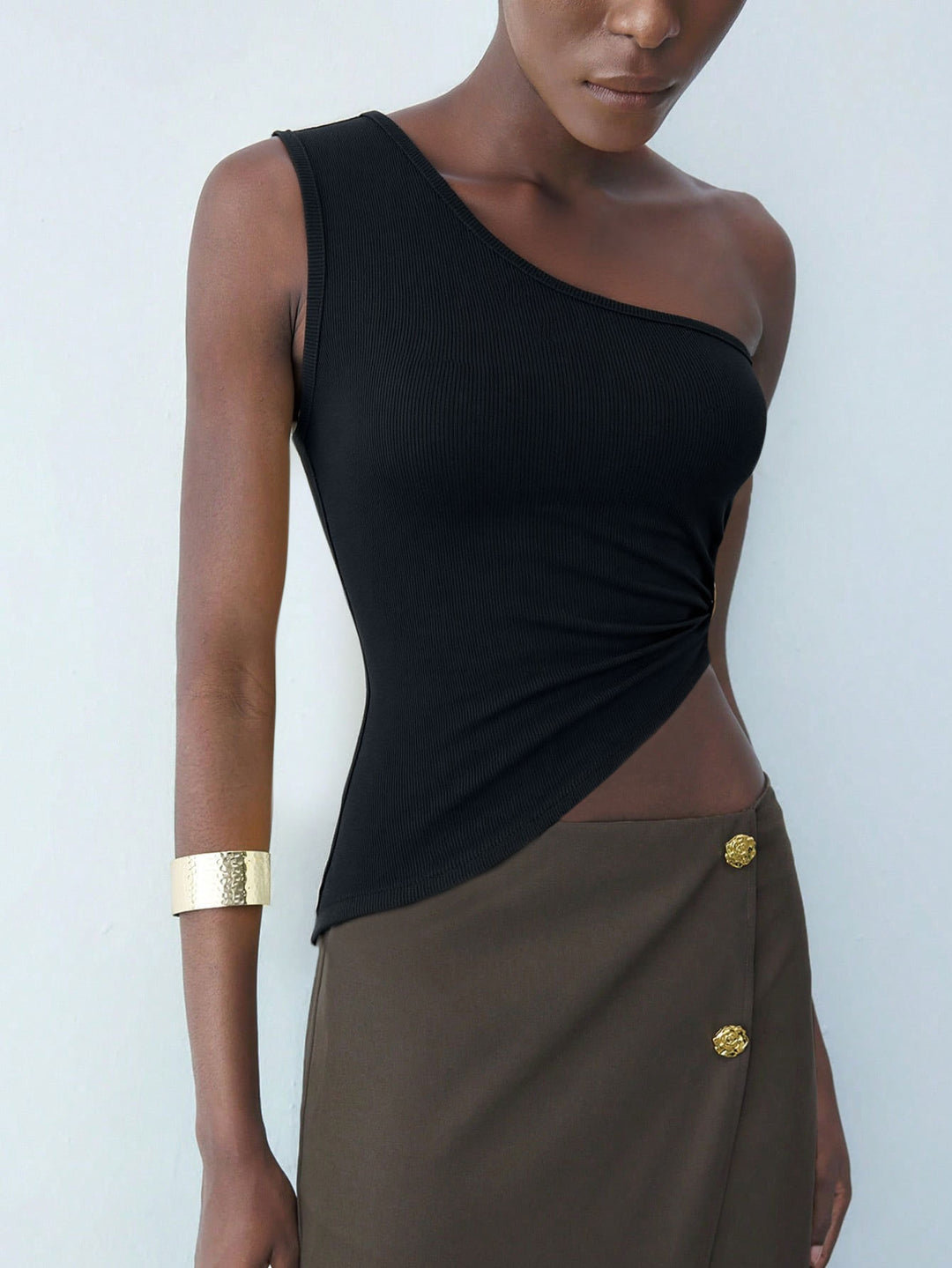Black One Shoulder Buckle Attached Asymmetrical Top