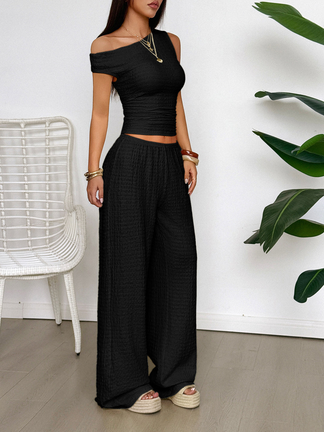 Black Textured Top And Pants Co-Ord Set