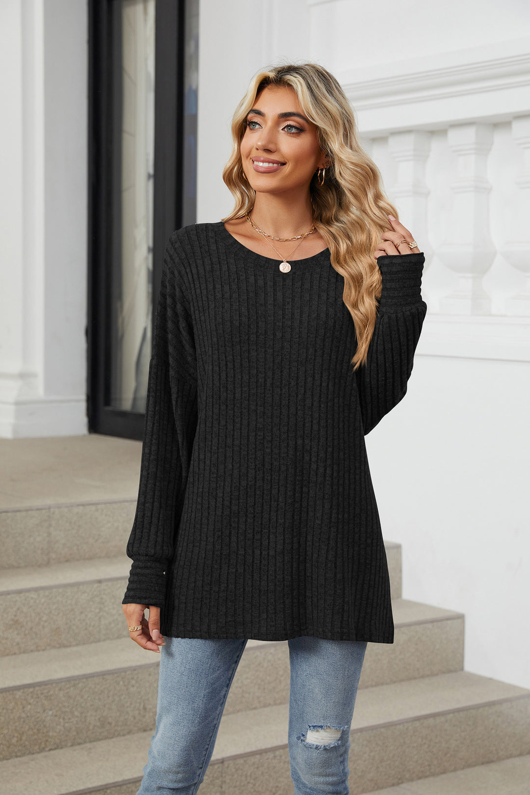 Black Full Sleeves Round Neck Sweaters