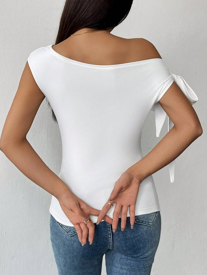 Off White One Sleeve Shoulder Tieup Top