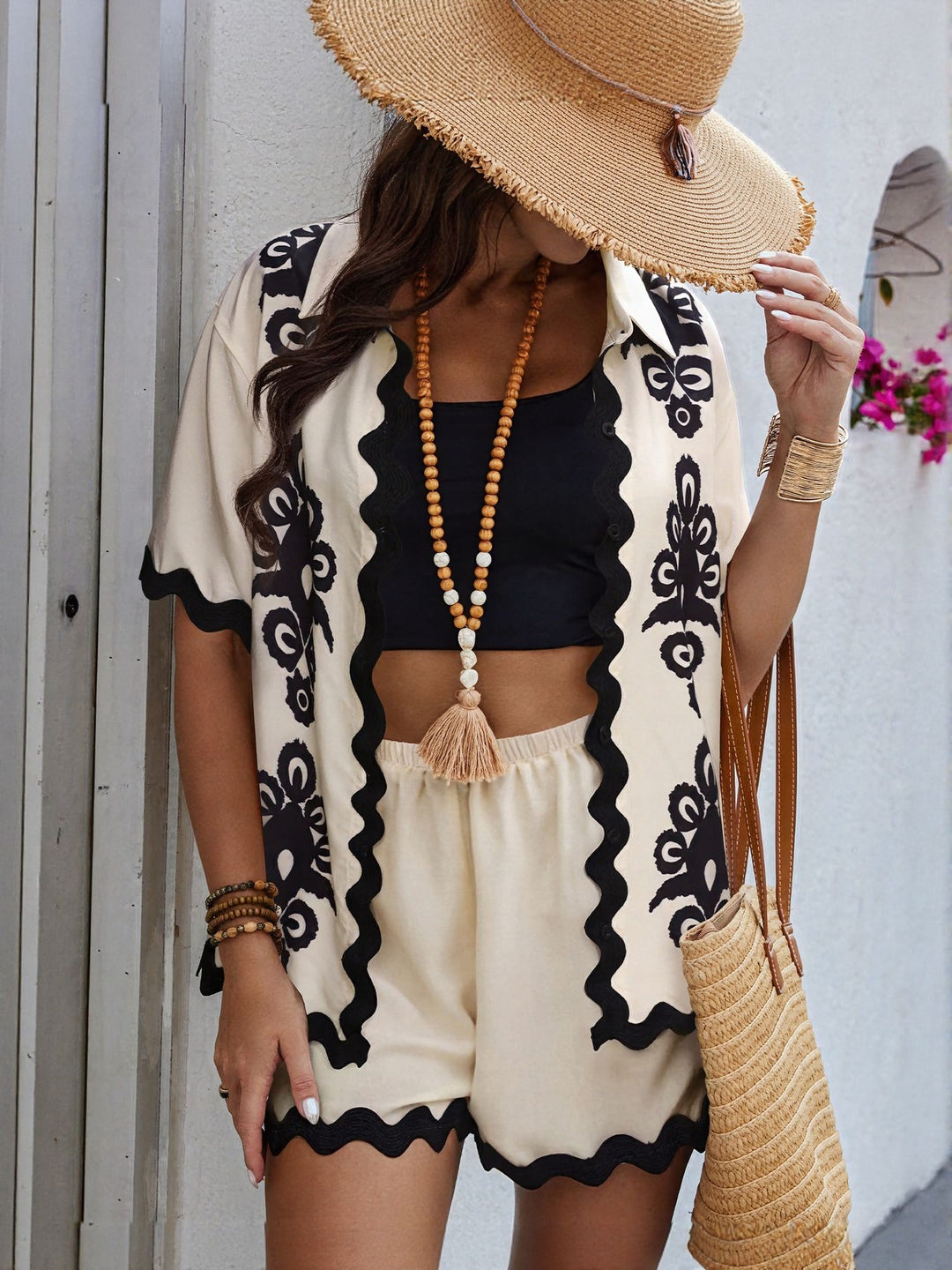 White Ric Rac Lace Highlight Coord Set With Short