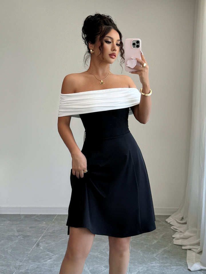 Black Off-Shoulder Colour Block Back Bow Dress