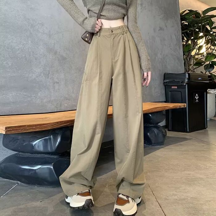 Khaki Basic Solid Pleated Trousers