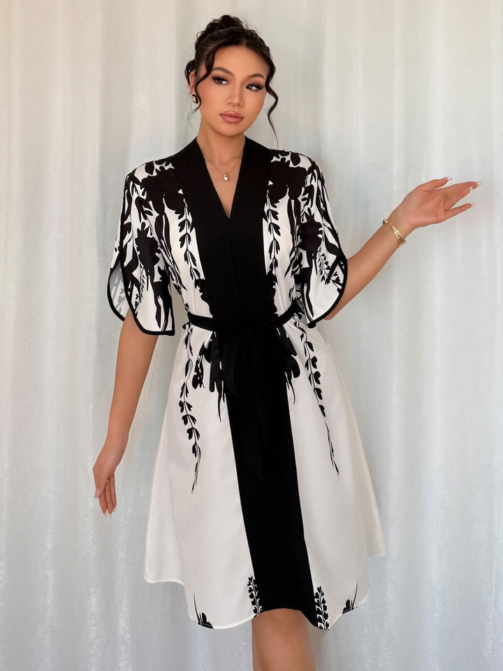 Green V-Neck Front Tie Dress