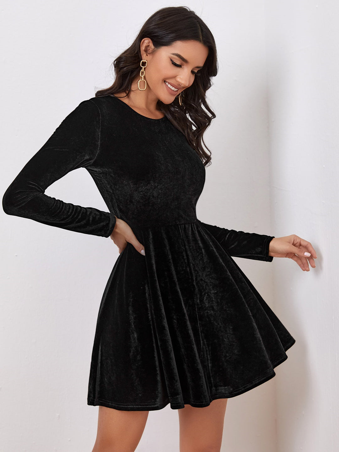 Black Full Sleeved Skater Dress