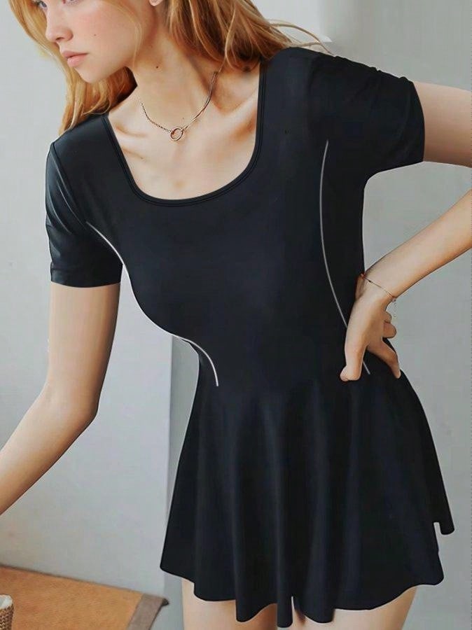 Black Short Sleeve Flare Dress
