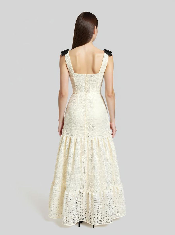 White Bow Attached Sleeveless Dress