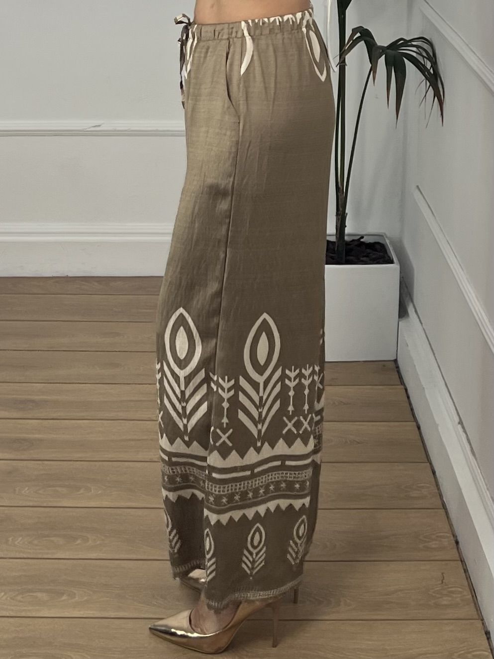 Brown Placement Printed Pants