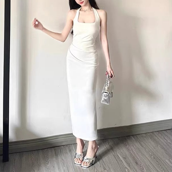 White Solid Fitted Halter Neck Dress