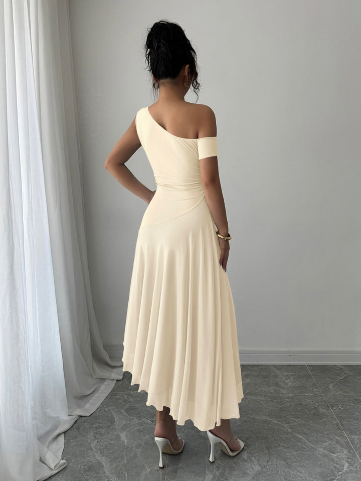 Off White One Shoulder Sleeveless Pleated Dress