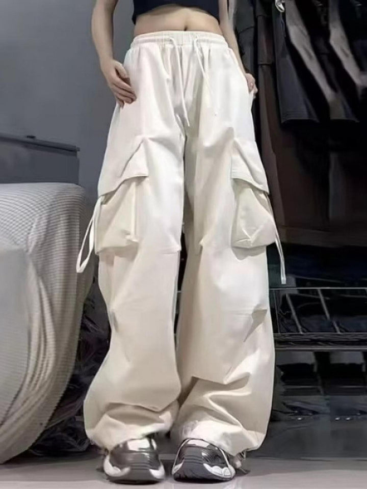 White Oversized Pocket White Cargo