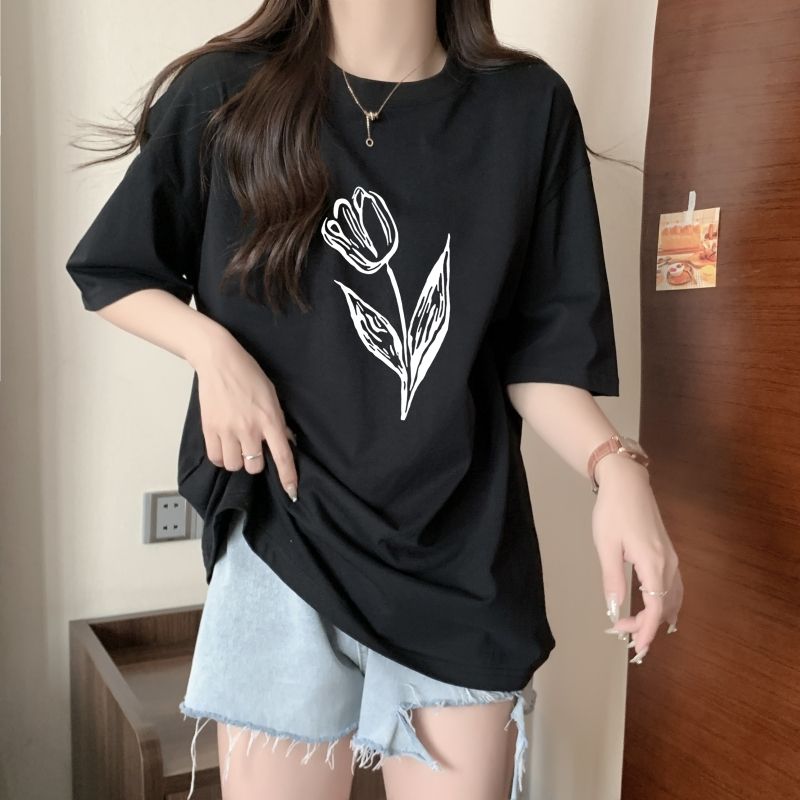 Black Chest Print Graphic Tshirt