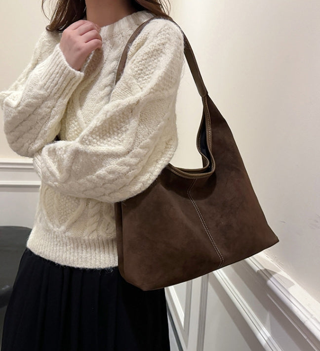 Brown Smooth Crescent Zip-Up Hobo
