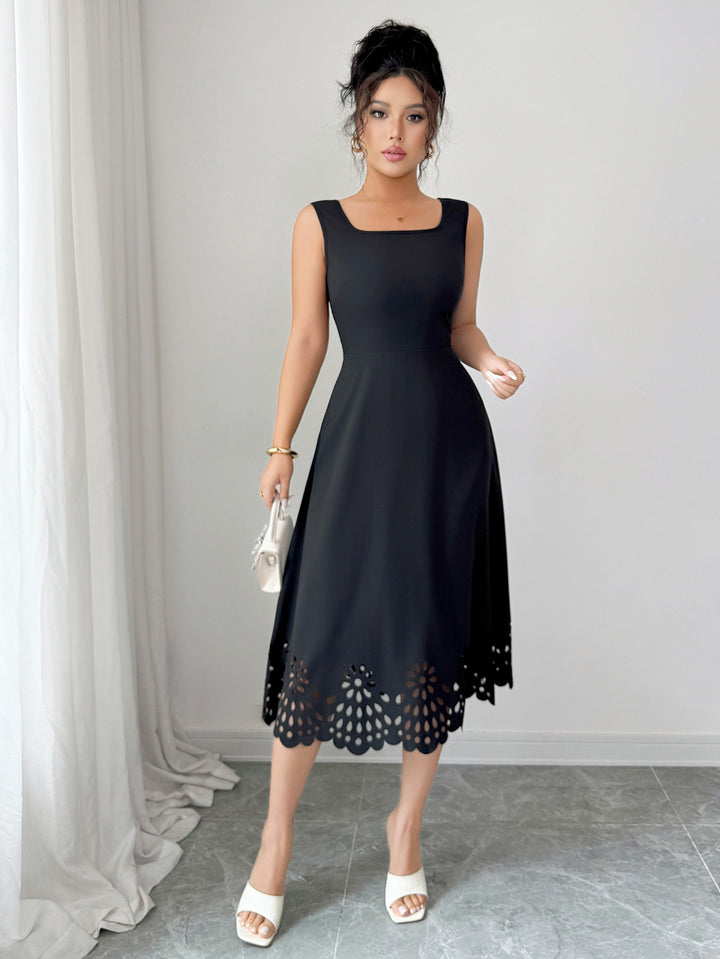 Black Shoulder Strap Fitted Dress