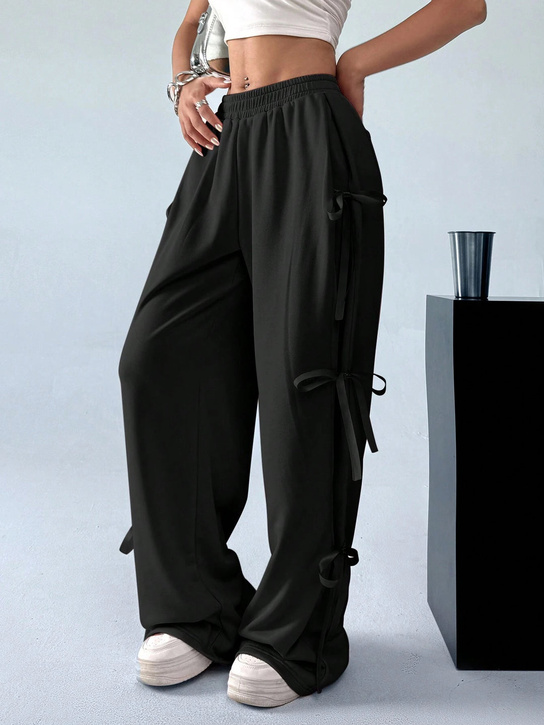 Black Side Bow Detail Sweatpant