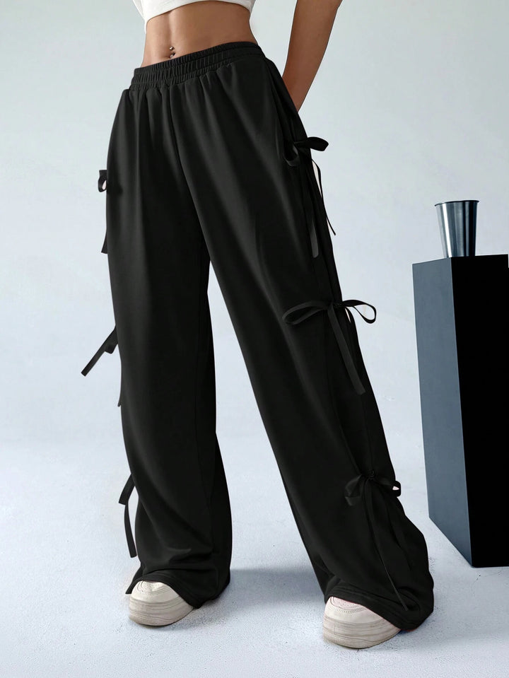 Black Side Bow Detail Sweatpant