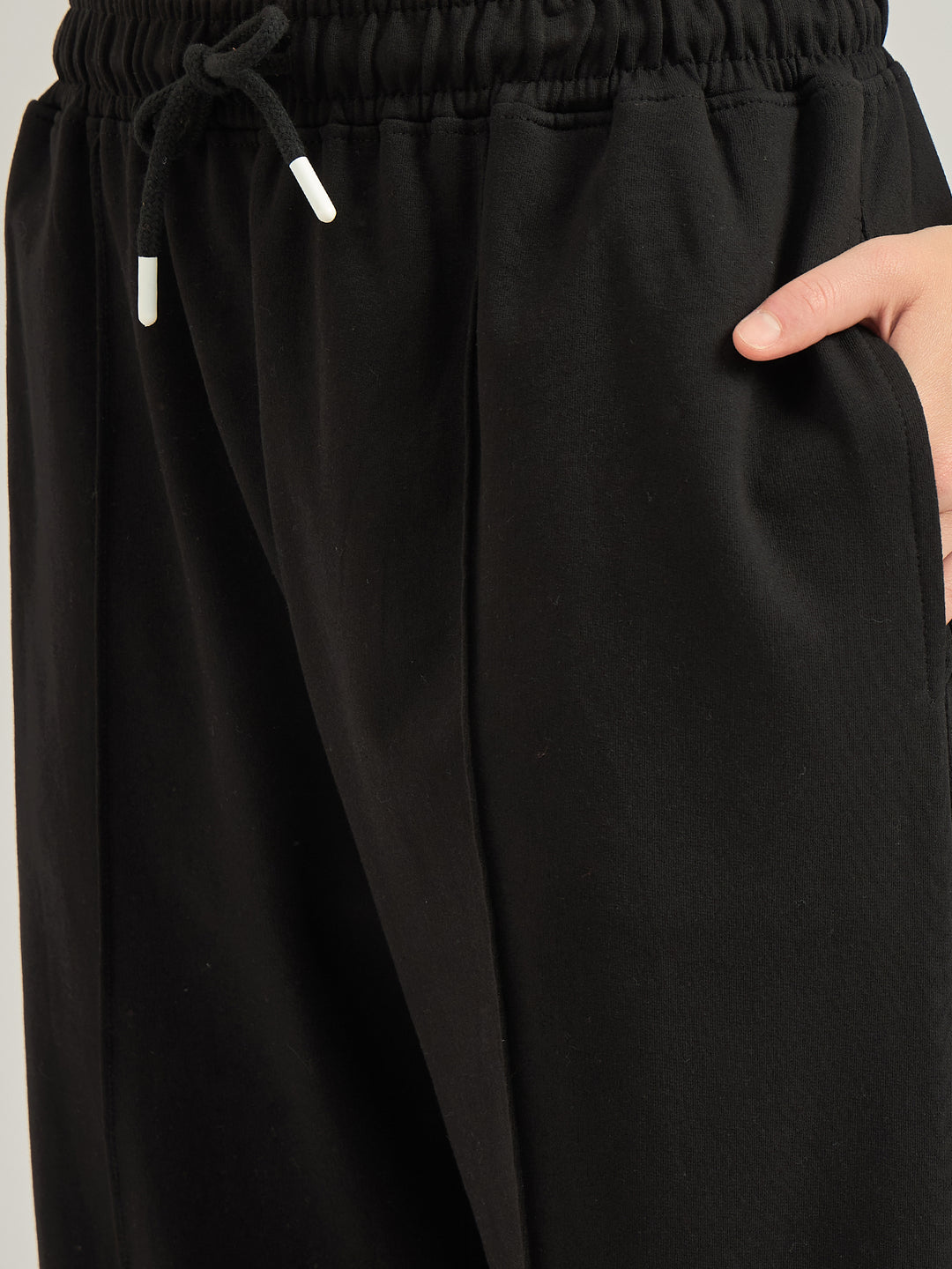 Black Solid Pintuck Sweatpants