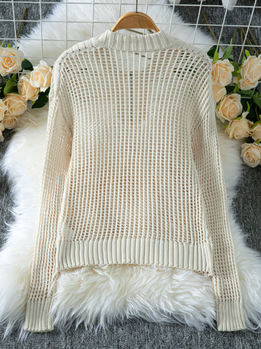 Off White Full Sleeve Textured Sweaters