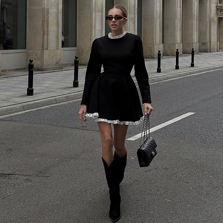 Black Contrast Tiping Full Sleeves Skater Dress