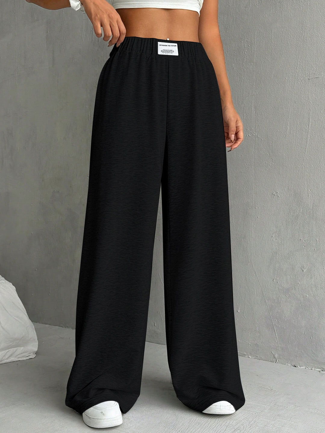 Black Solid Sweatpants