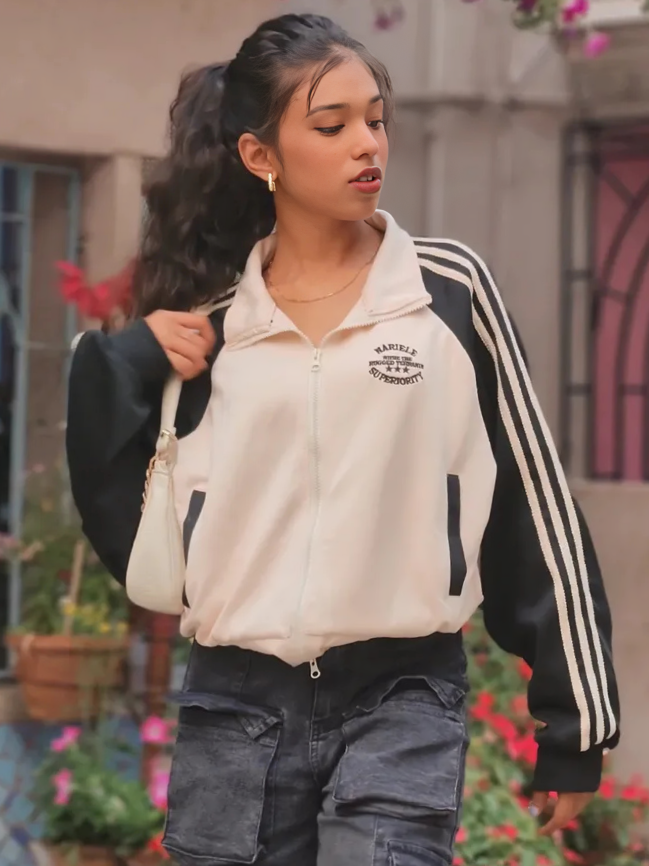 White Front Zipped Sweatshirt