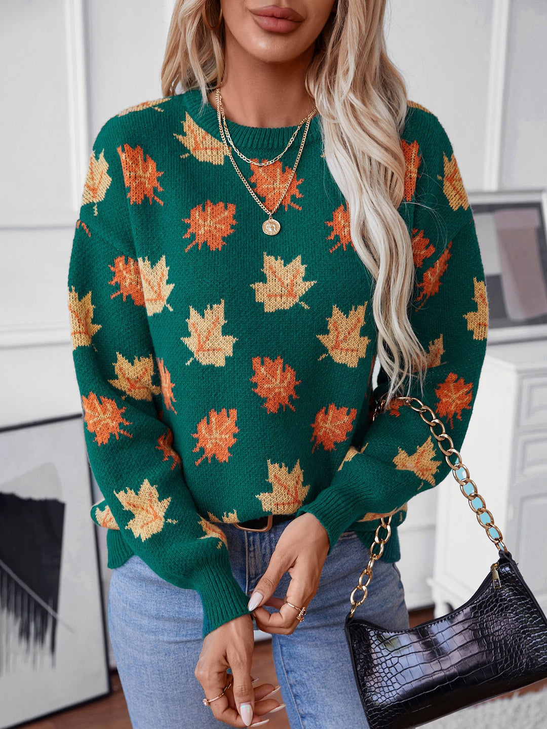 Green Full Sleeves Printed Sweater