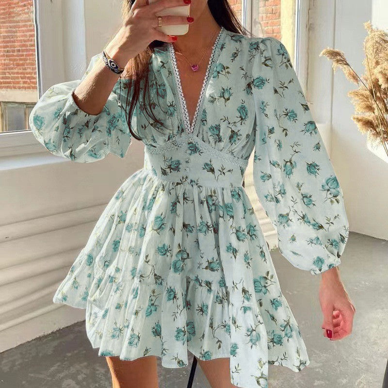 Green V Neck Lace Insert Fir And Flare Dress