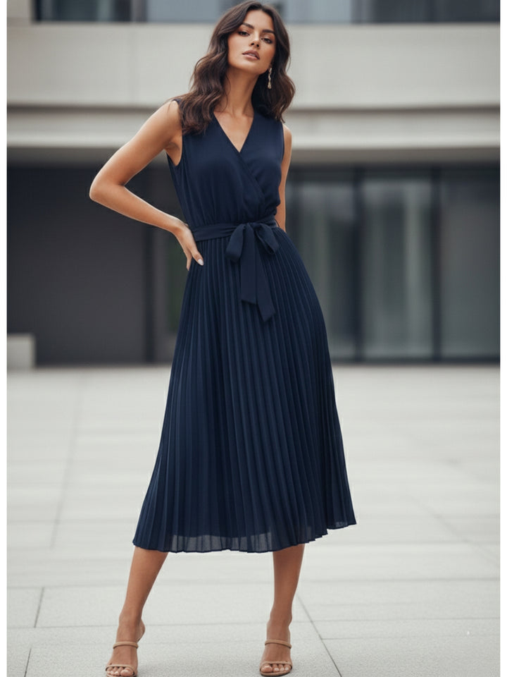 Navy Blue Sleeveless Waist Tie-Up Pleated Dress