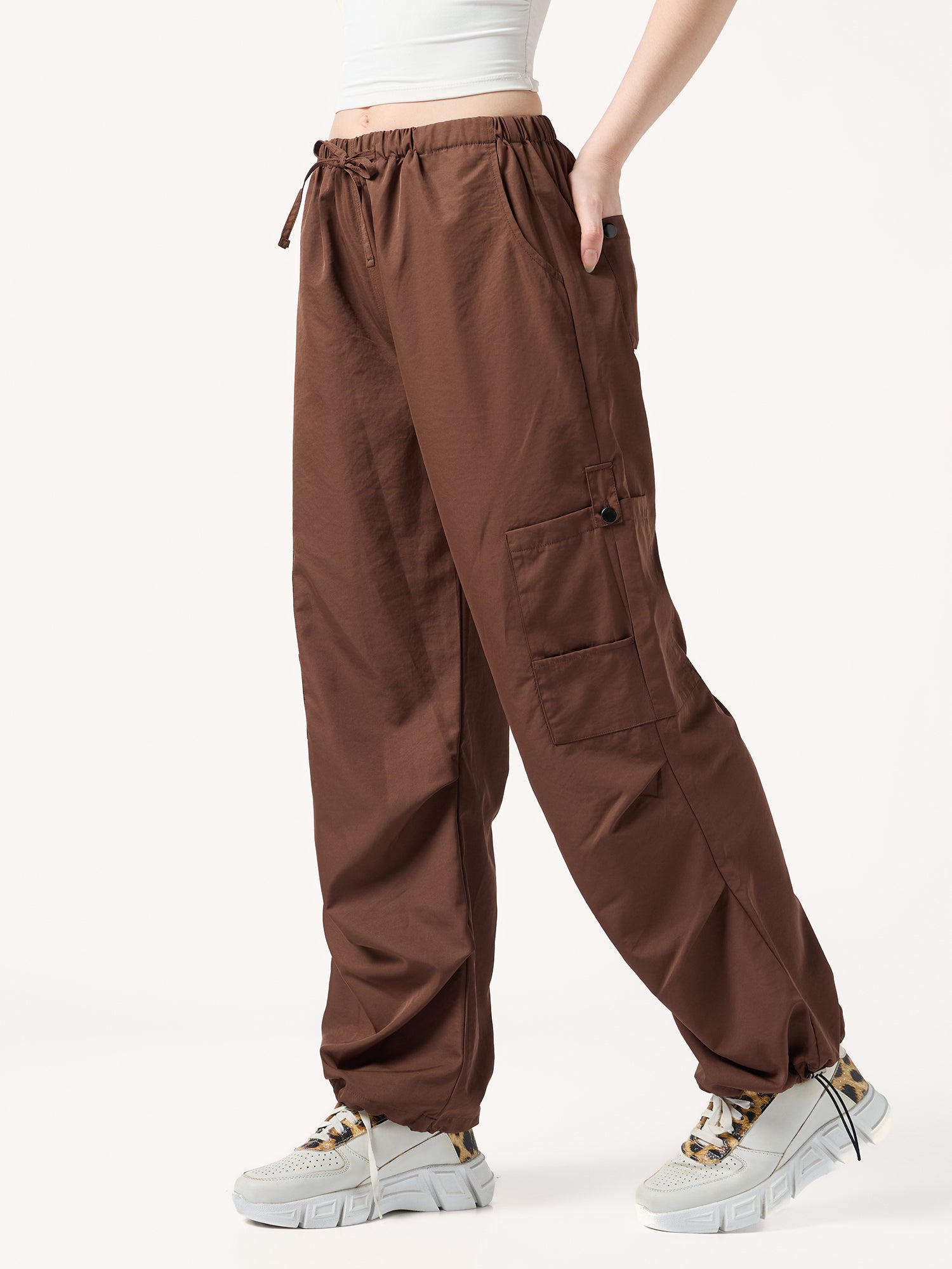 Brown Cargo Pockets Drawstring Wid Leg Trouser