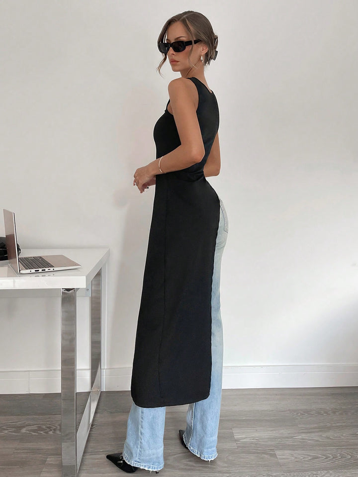 Black Sleeveless U- Neck Asymmetrical Top