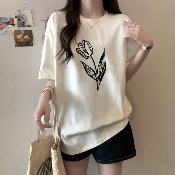 Cream Chest Print Graphic Tshirt