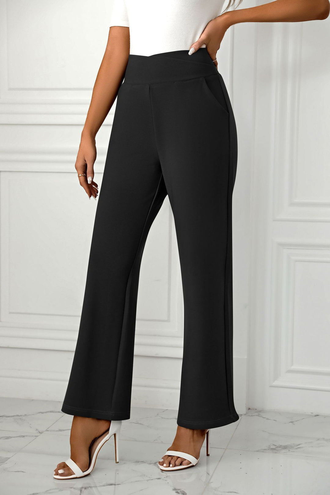 Black Straight Fit Elasticated Pant