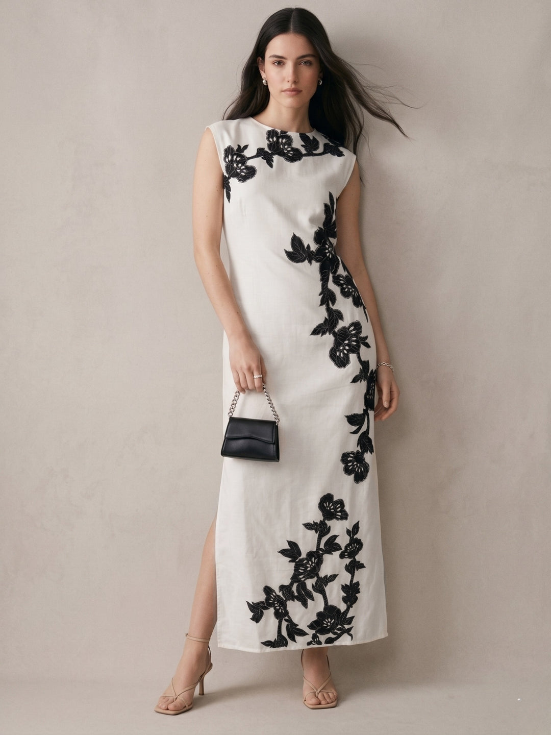 Off White Maxi Length Placement Print Dress With Slit