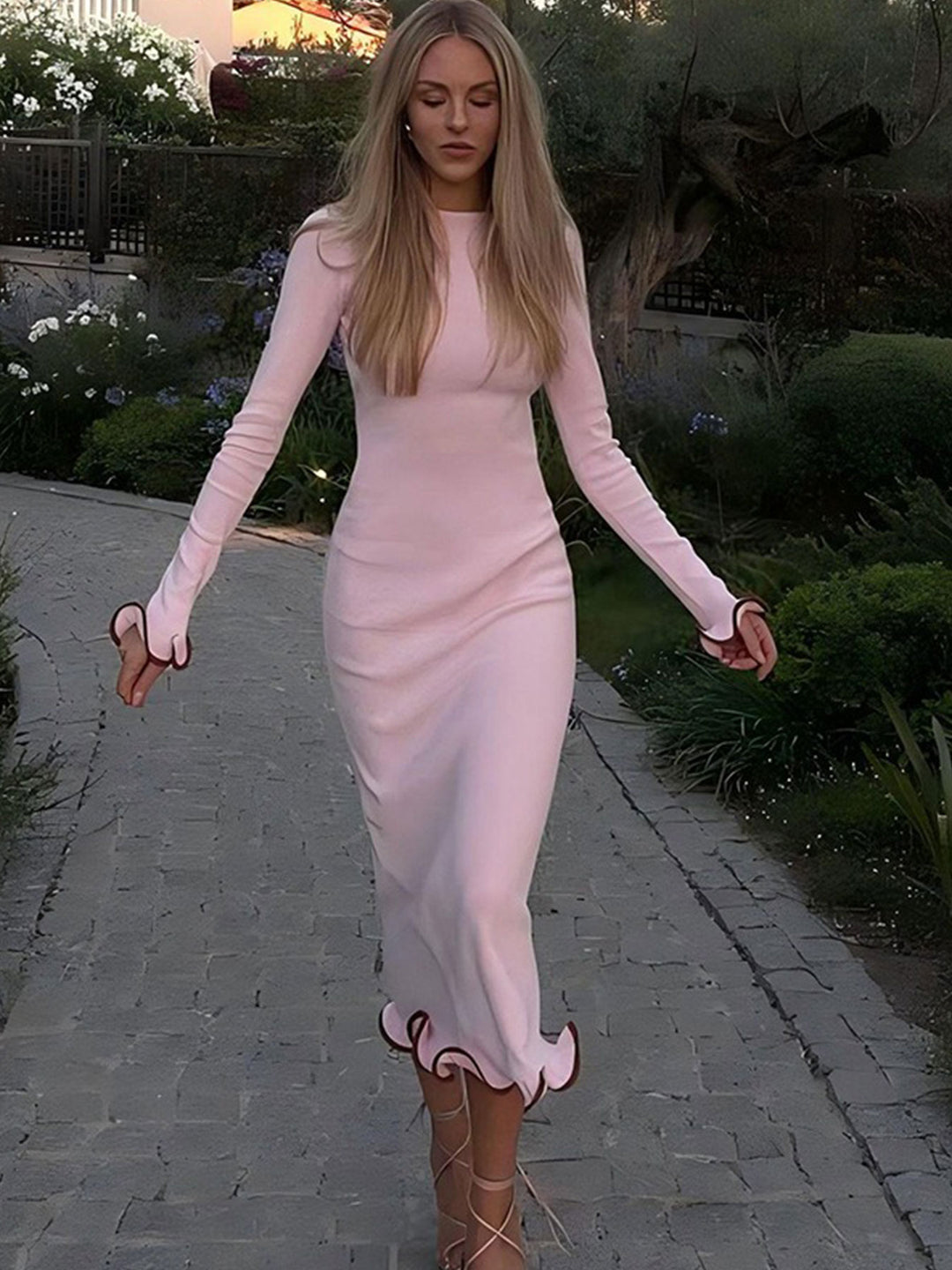 Pink Scallop Hem Bodycon Dress