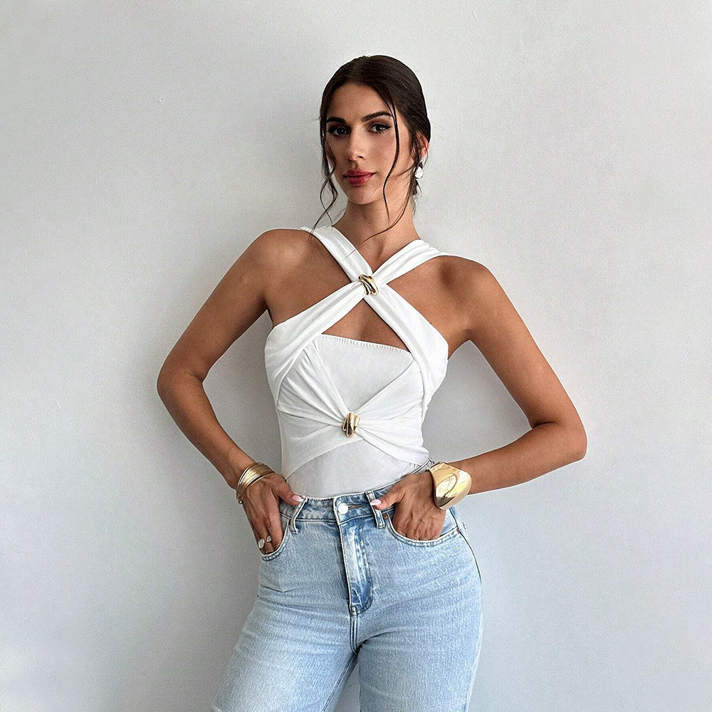 White Buckle Attach Front  Detail Top