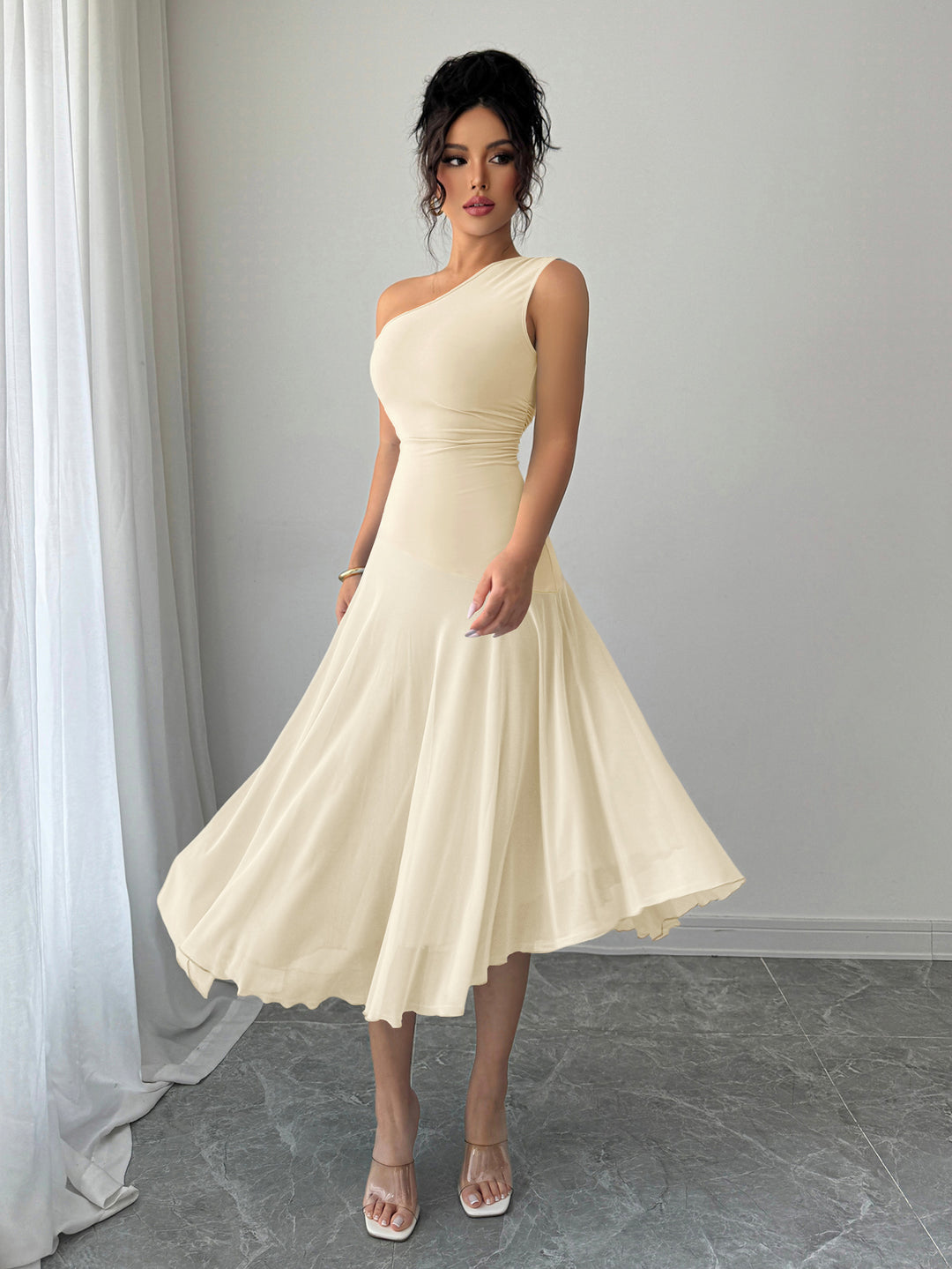 Off White One Shoulder Sleeveless Pleated Dress