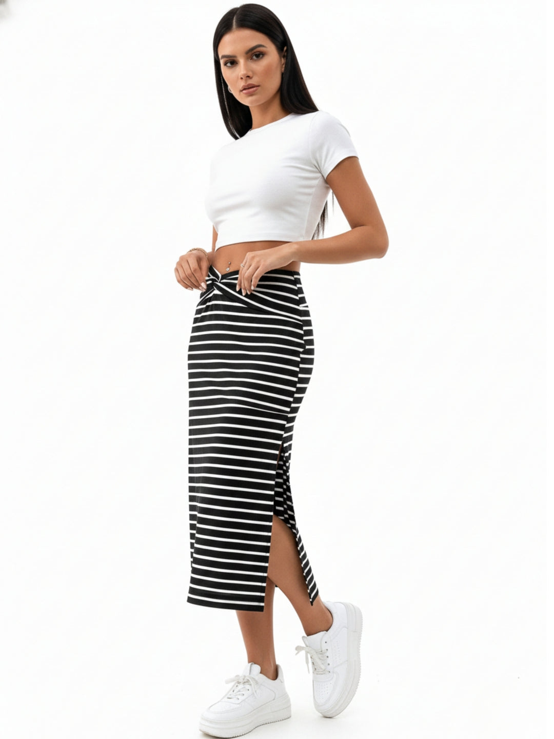 Black Waist Twisted Slit Skirt