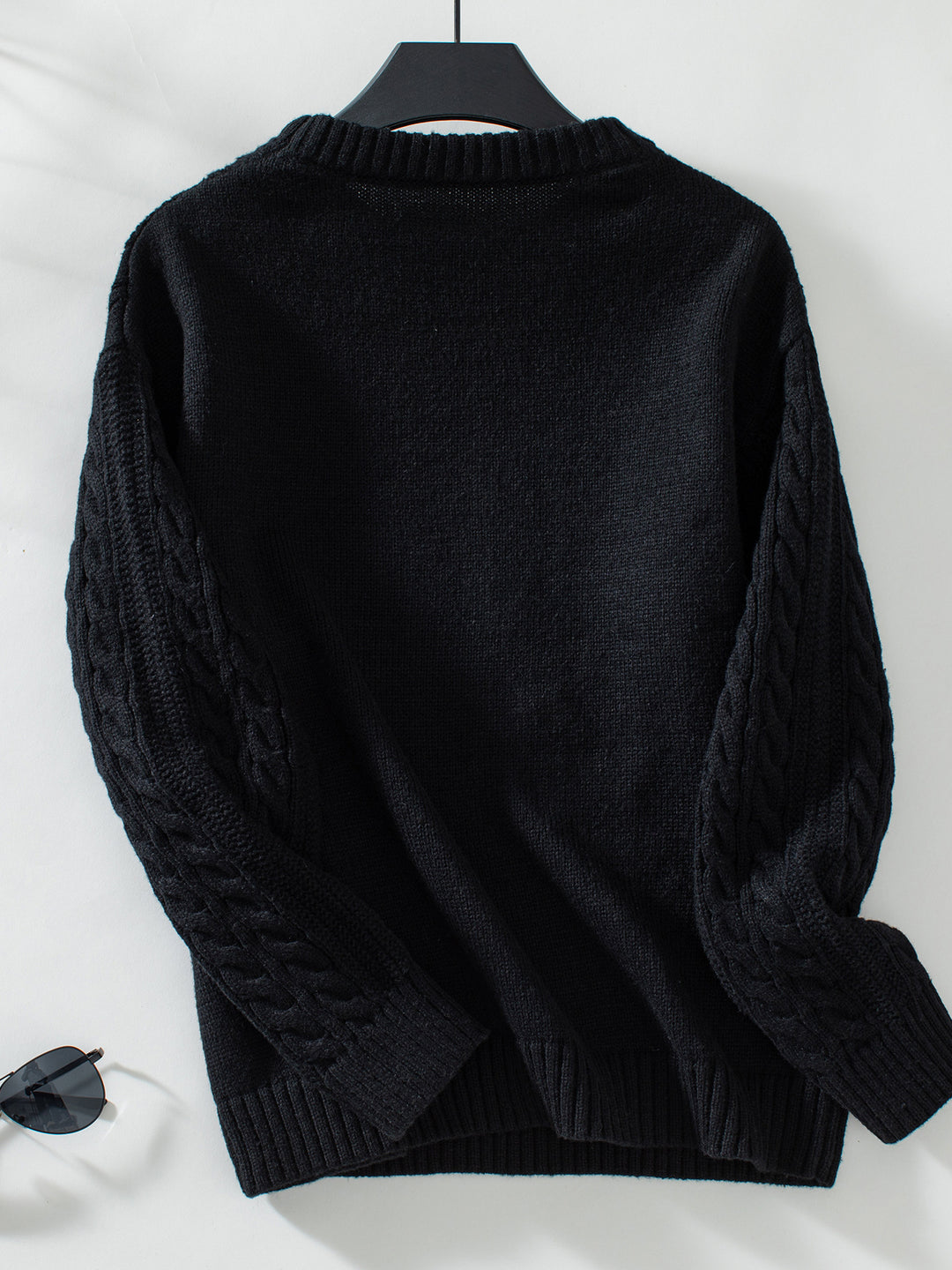 Black Full Sleeves Round Neck Sweater
