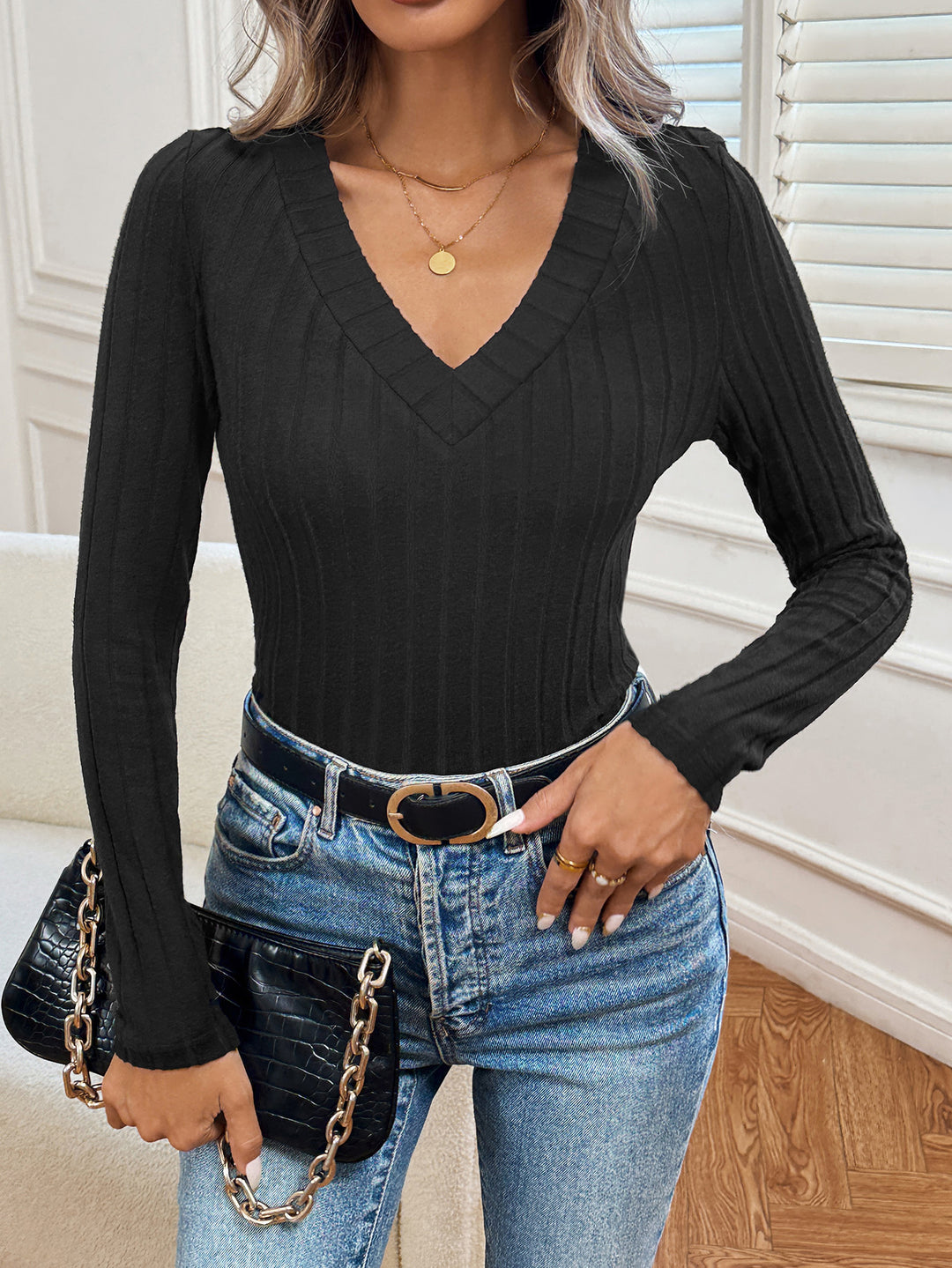 Black Full Sleeves V Neck Fitted Top