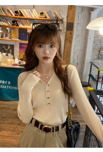 Cream Full Sleeve V Neck Buttoned Fitted Top