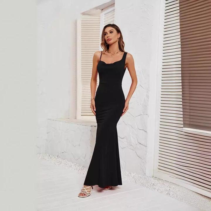 Black Fishtail Solid Maxi Dress