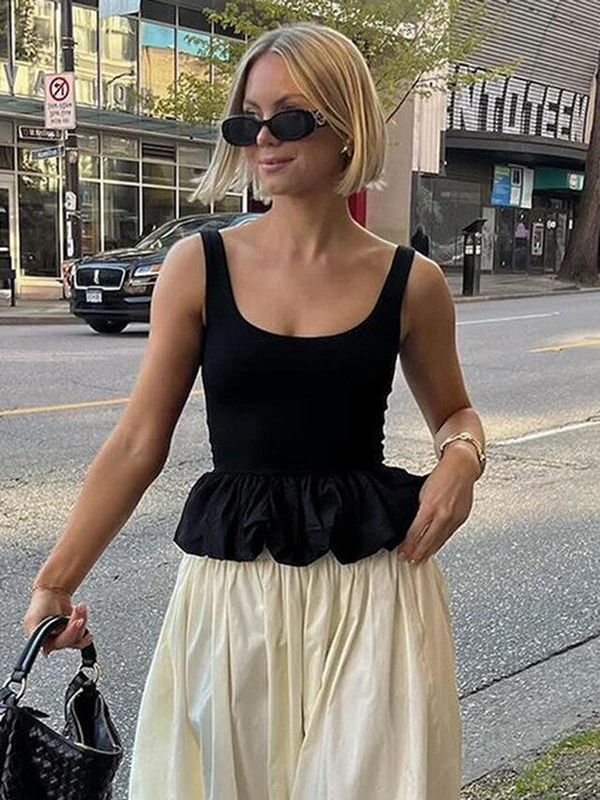 Black Scoop Neck Bubble Hem Top