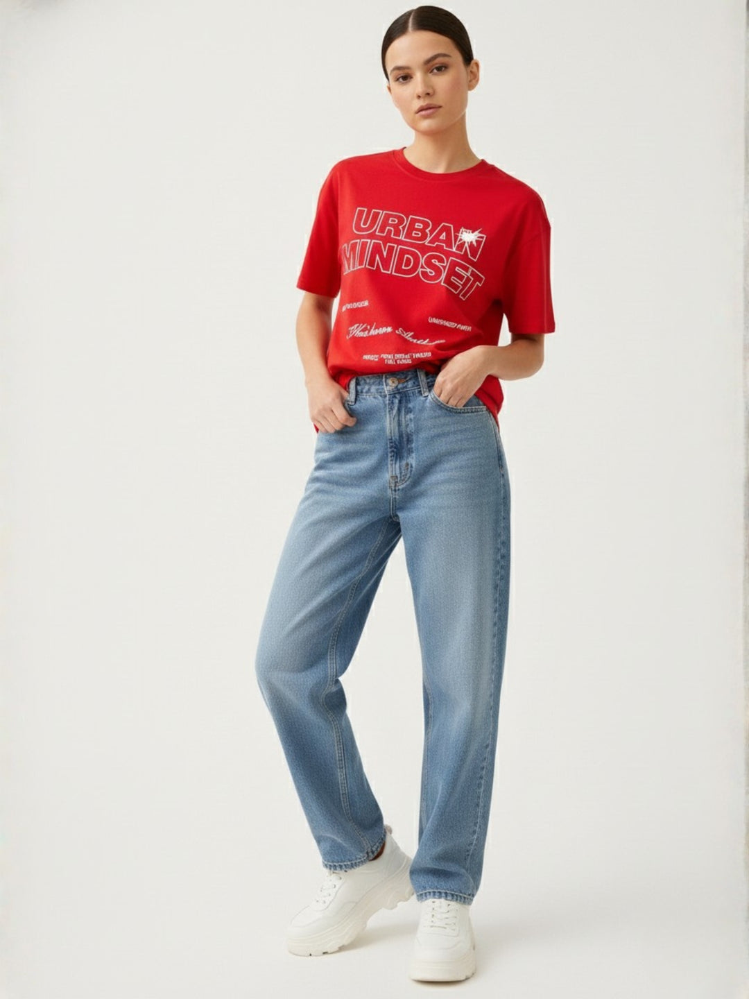 Red Crew Neck Graphic Tshirt