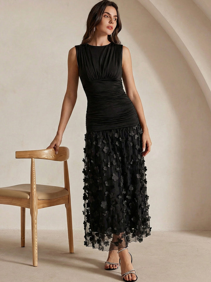 Black Sleeveless Applique Dress