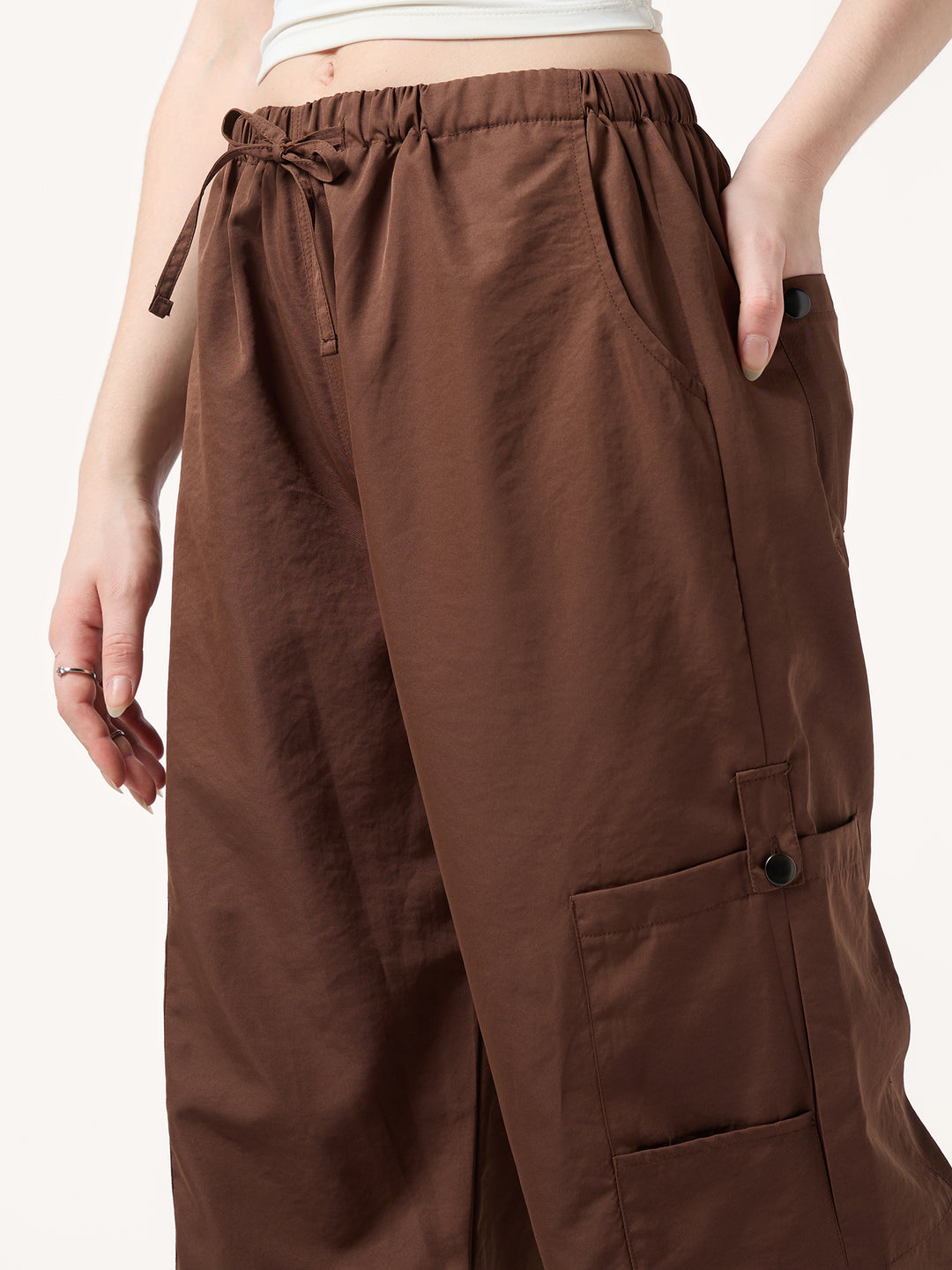 Brown Cargo Pockets Drawstring Wid Leg Trouser