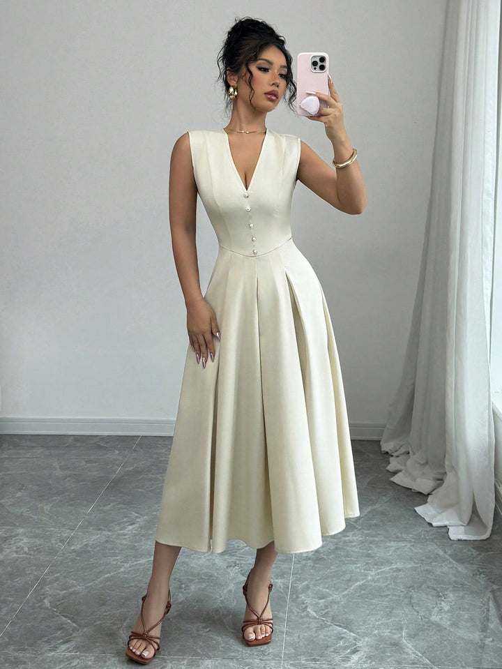 Off White Sleeveless V-Neck Dress