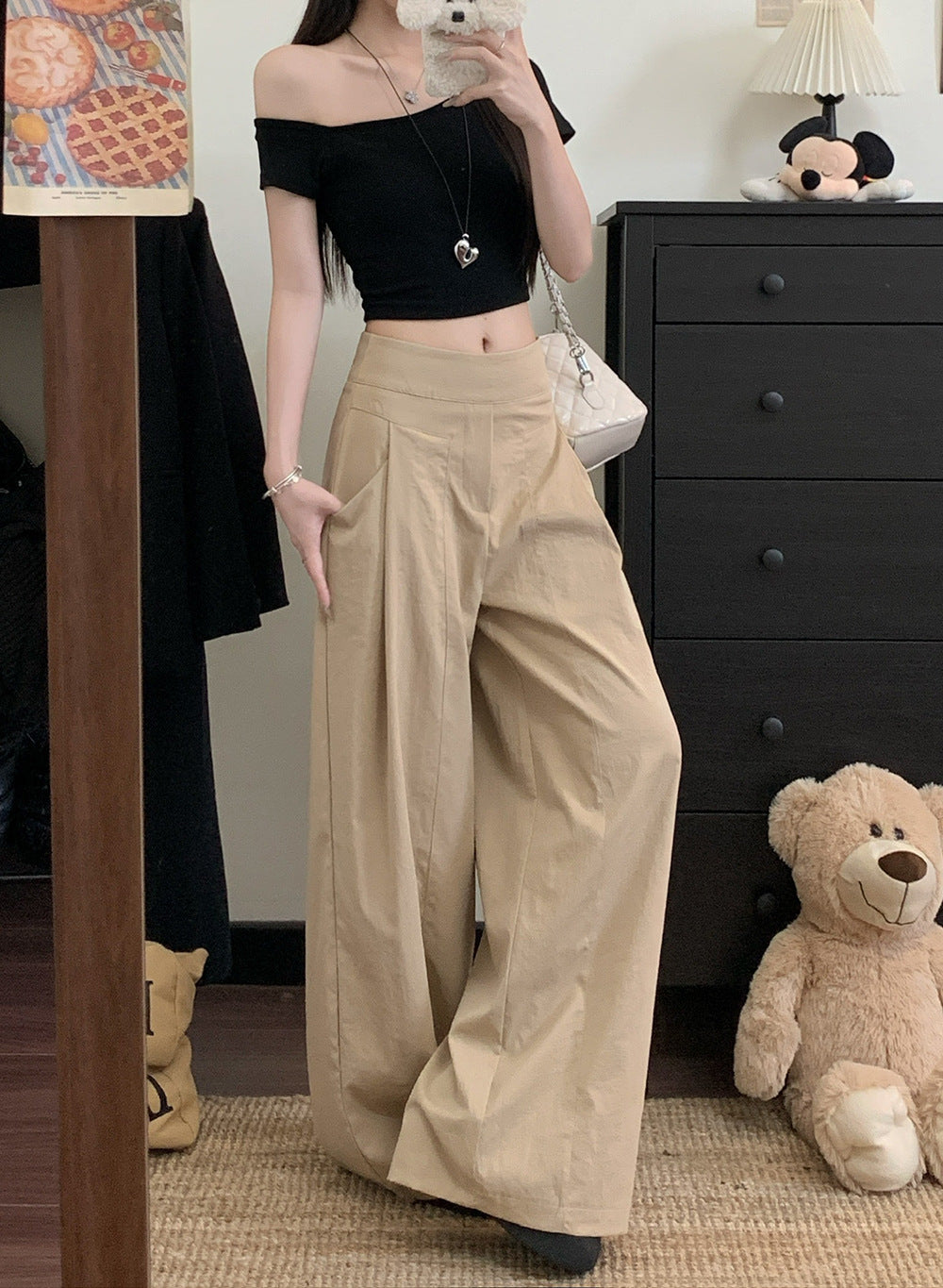 Beige High Waist Pleated Baggy Pant