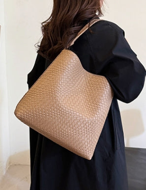 Brown Minimalist Daily Bag
